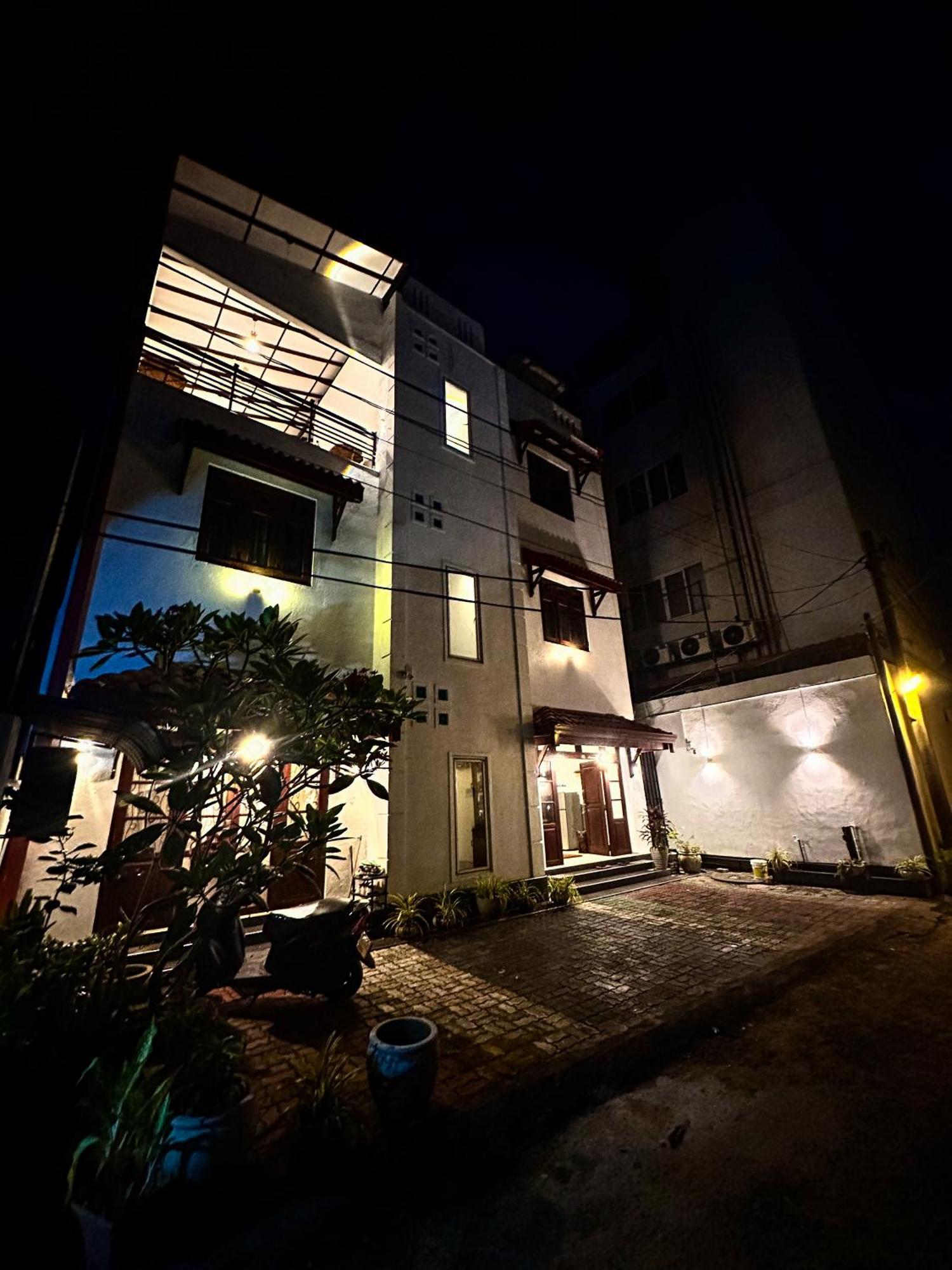 New Panda House Hotel Galle Eksteriør billede